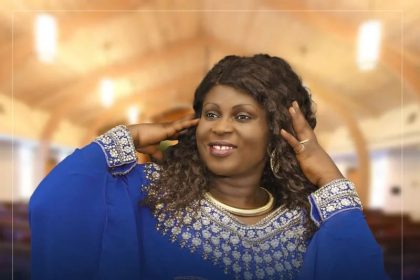 Esther Smith Maye Nhyira Album Cover Art